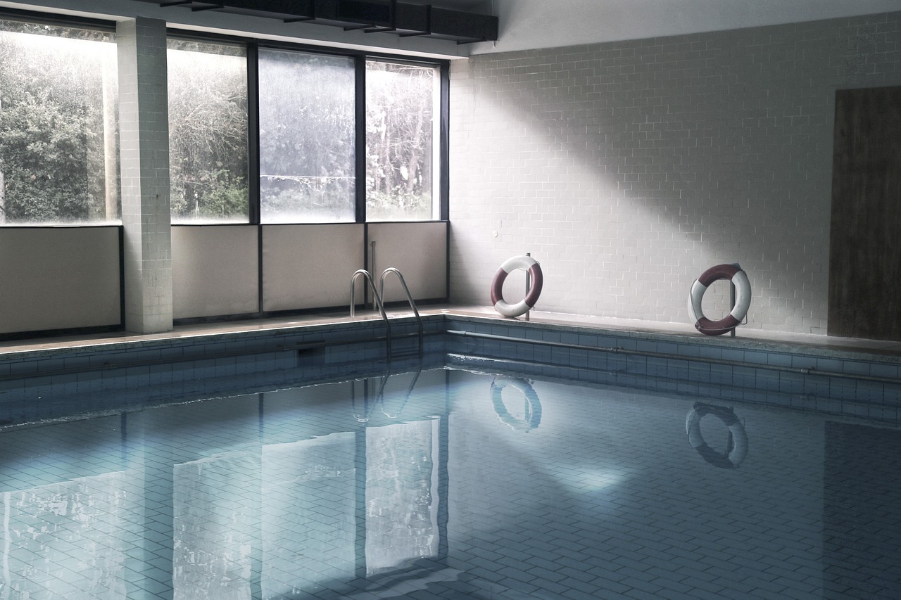 clean pool